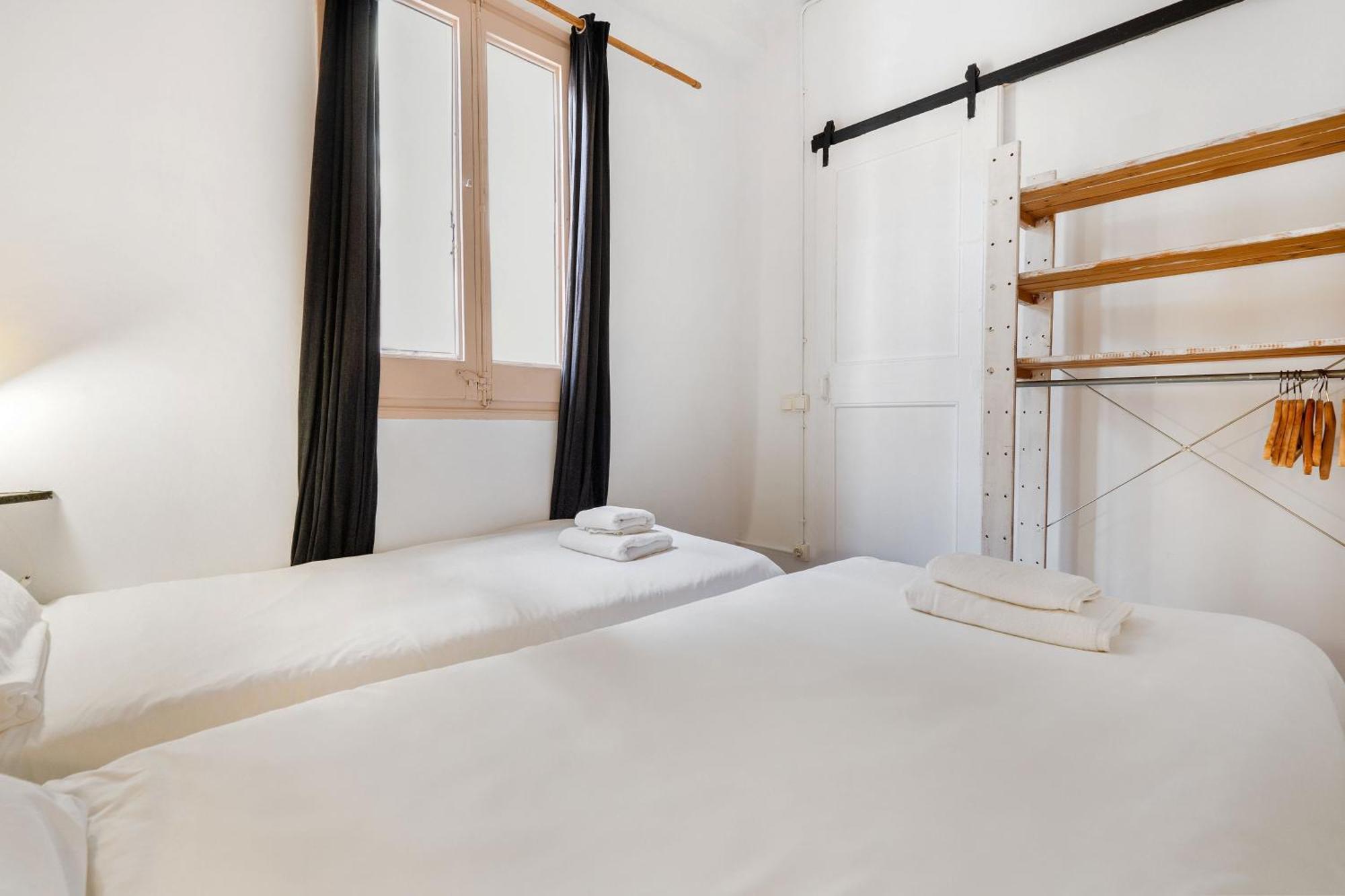 Ferienwohnung Fridays Flats Retro Chic In Poble Sec Barcelona Exterior foto